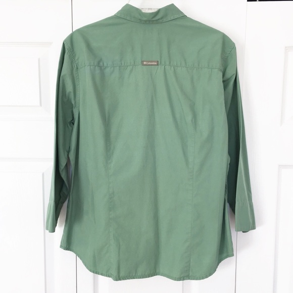 Columbia Tops Columbia Womens Green Button Down Poshmark
